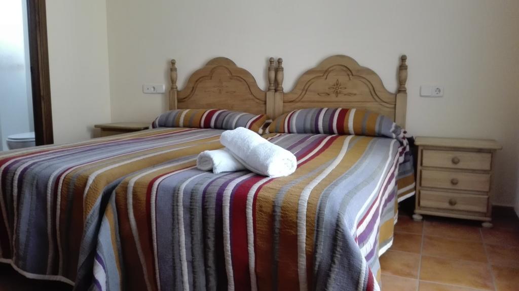 Hostal La Vega Peralejos 외부 사진