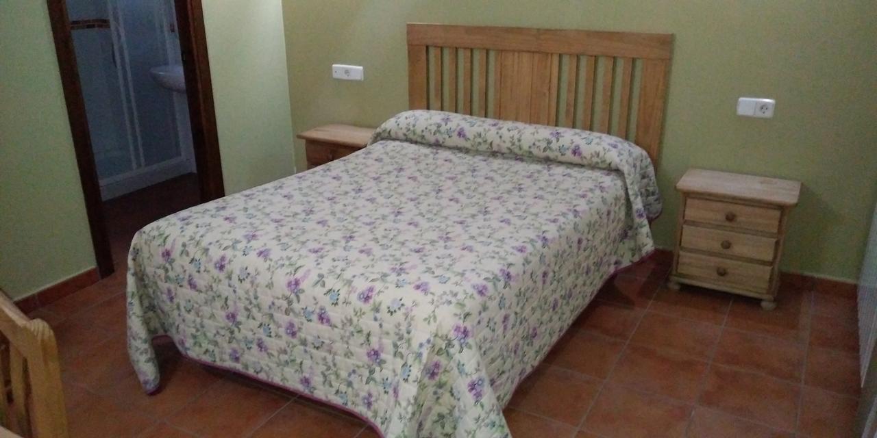 Hostal La Vega Peralejos 외부 사진