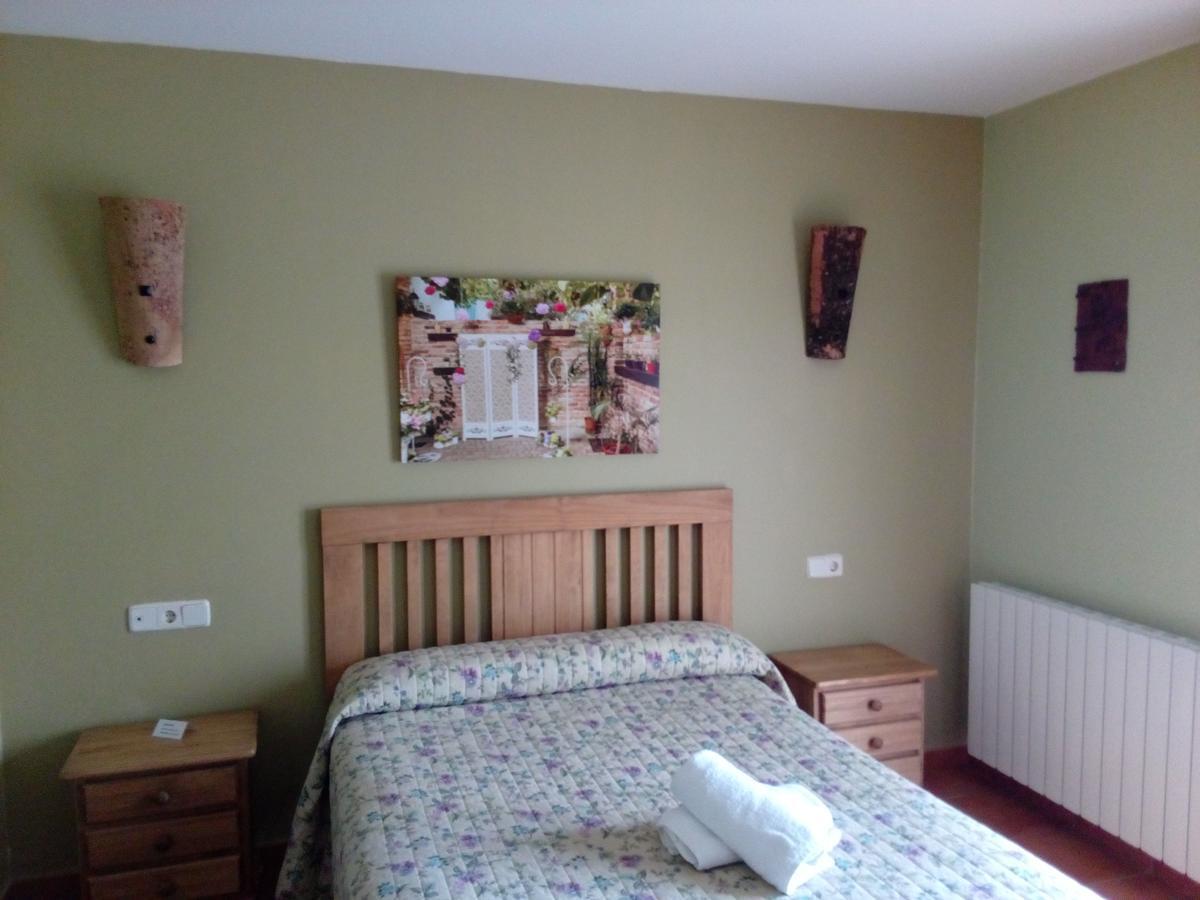 Hostal La Vega Peralejos 외부 사진